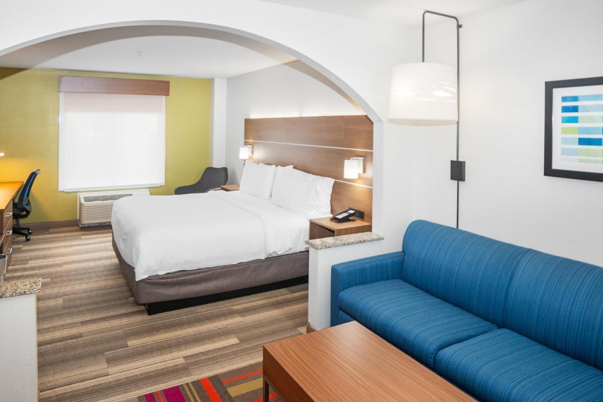 Holiday Inn Express And Suites Stroudsburg-Poconos By Ihg Exterior photo